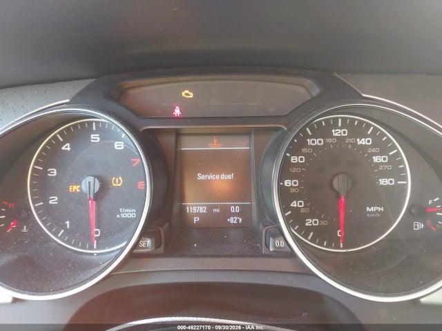 2011 Audi A5 2.0t Premium მანქანა იყიდება აუქციონზე, vin: WAULFAFH1BN004771, აუქციონის ნომერი: 46227170