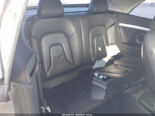2011 Audi A5 2.0t Premium მანქანა იყიდება აუქციონზე, vin: WAULFAFH1BN004771, აუქციონის ნომერი: 46227170