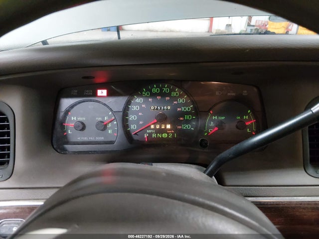 Aukcja sprzedaży 2003 Mercury Grand Marquis Gs, vin: 2MEFM74W63X662689, numer aukcji: 46227192