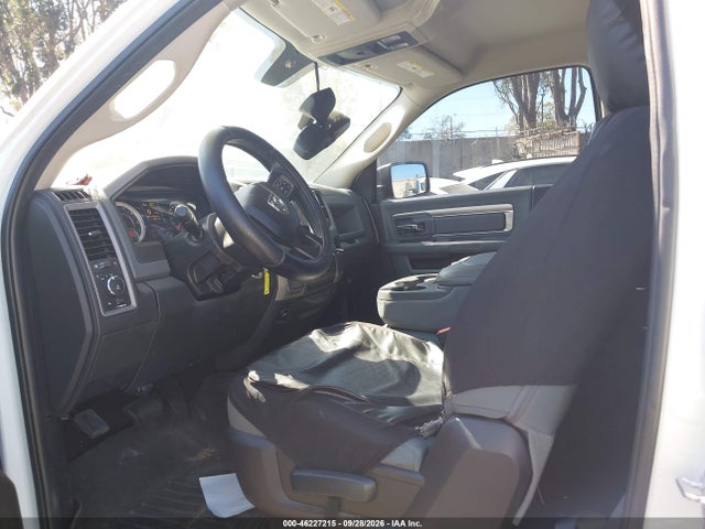 RAM 1500 Express 2016 3C6JR6AT3GG382916 Image 13
