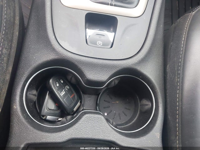 2015 Jeep Cherokee Limited მანქანა იყიდება აუქციონზე, vin: 1C4PJMDS3FW605604, აუქციონის ნომერი: 46227230