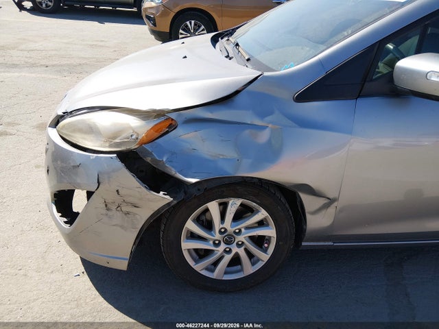 Mazda Mazda5 Sport 2014 JM1CW2BL9E0163994 Image 6