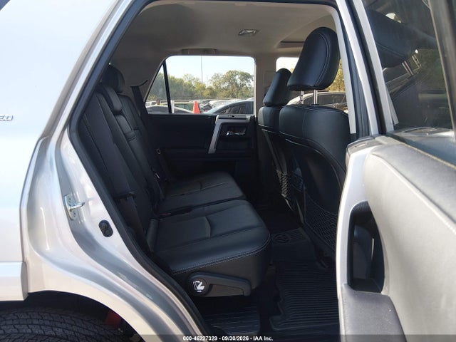 Продажа на аукционе авто 2023 Toyota 4runner Limited, vin: JTEKU5JR2P6202803, номер лота: 46227329
