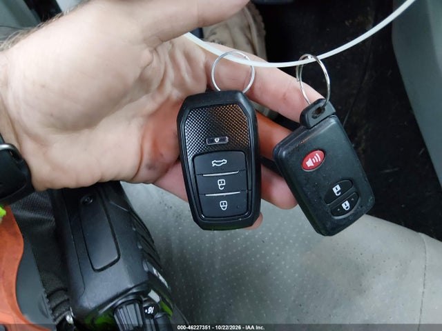 46227351 :رقم المزاد ، JTDKN3DU3F1949425 vin ، 2015 Toyota Prius مزاد بيع