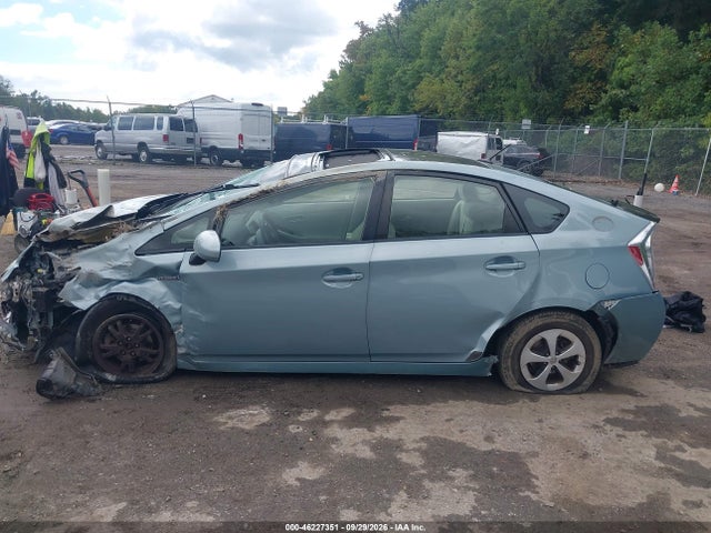 46227351 :رقم المزاد ، JTDKN3DU3F1949425 vin ، 2015 Toyota Prius مزاد بيع