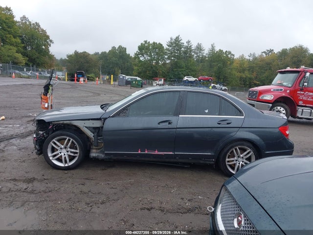 Aukcja sprzedaży 2013 Mercedes-benz C 300 Sport 4matic, vin: WDDGF8AB7DR285816, numer aukcji: 46227355