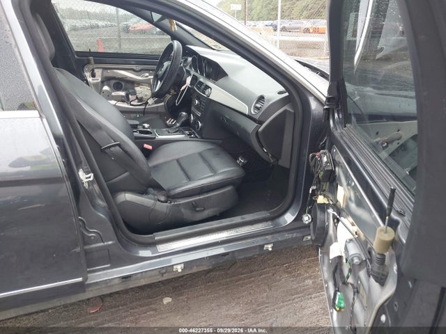 Aukcja sprzedaży 2013 Mercedes-benz C 300 Sport 4matic, vin: WDDGF8AB7DR285816, numer aukcji: 46227355