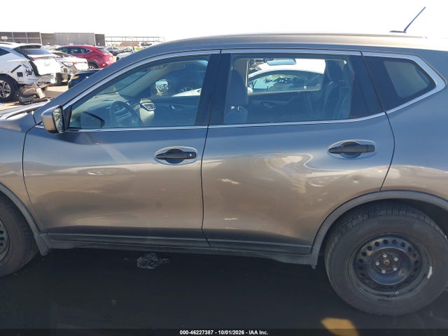 2016 Nissan Rogue S მანქანა იყიდება აუქციონზე, vin: JN8AT2MV5GW150808, აუქციონის ნომერი: 46227387
