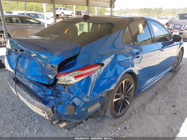 46227421 :رقم المزاد ، 4T1B61HK1JU064878 vin ، 2018 Toyota Camry Xse مزاد بيع