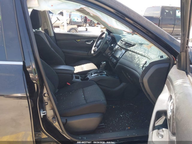 2018 Nissan Rogue S მანქანა იყიდება აუქციონზე, vin: JN8AT2MT0JW452397, აუქციონის ნომერი: 46227441