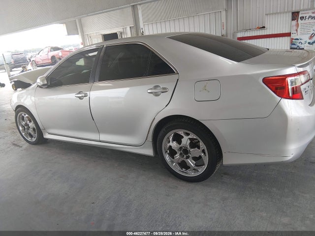 46227477 :رقم المزاد ، 4T1BF1FK4EU416487 vin ، 2014 Toyota Camry Se مزاد بيع