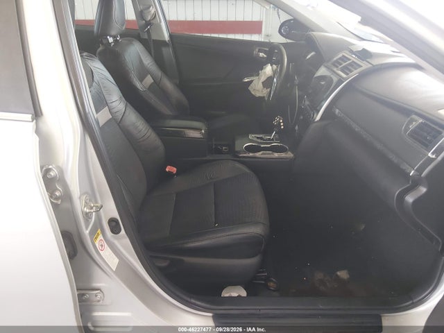 46227477 :رقم المزاد ، 4T1BF1FK4EU416487 vin ، 2014 Toyota Camry Se مزاد بيع