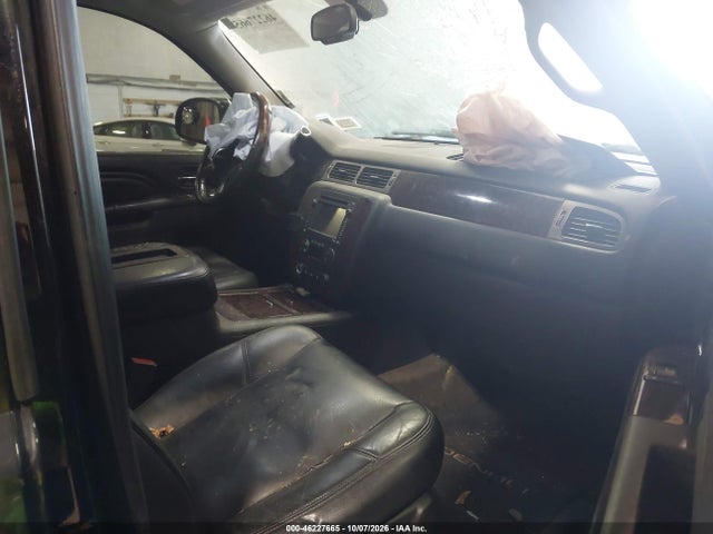 Aukcja sprzedaży 2012 Gmc Yukon Xl 1500 Denali, vin: 1GKS2MEF9CR315620, numer aukcji: 46227665