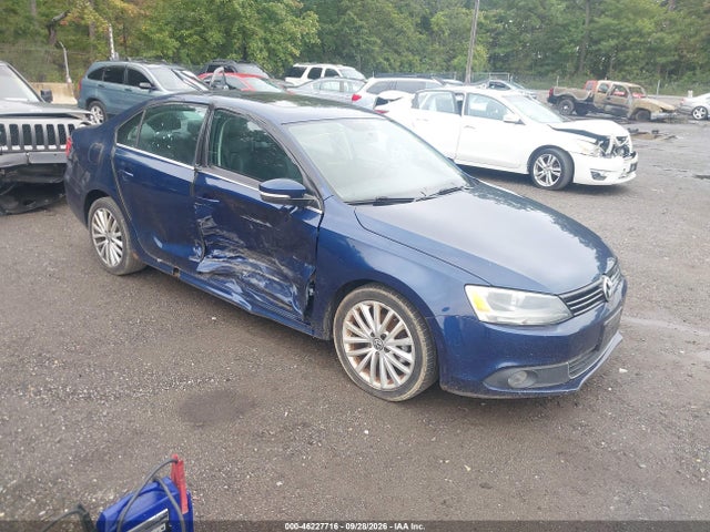 46227716 :رقم المزاد ، 3VWLZ7AJ9BM021512 vin ، 2011 Volkswagen Jetta 2.5l Sel مزاد بيع