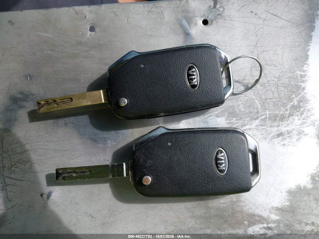 2021 Kia Forte Lxs მანქანა იყიდება აუქციონზე, vin: 3KPF24AD6ME283241, აუქციონის ნომერი: 46227792