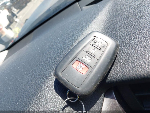 2018 Toyota Camry Se მანქანა იყიდება აუქციონზე, vin: 4T1B11HK5JU576142, აუქციონის ნომერი: 46227816