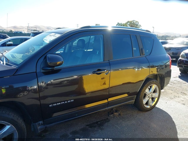 Jeep Compass Latitude 2014 1C4NJDEB0ED714067 Image 14