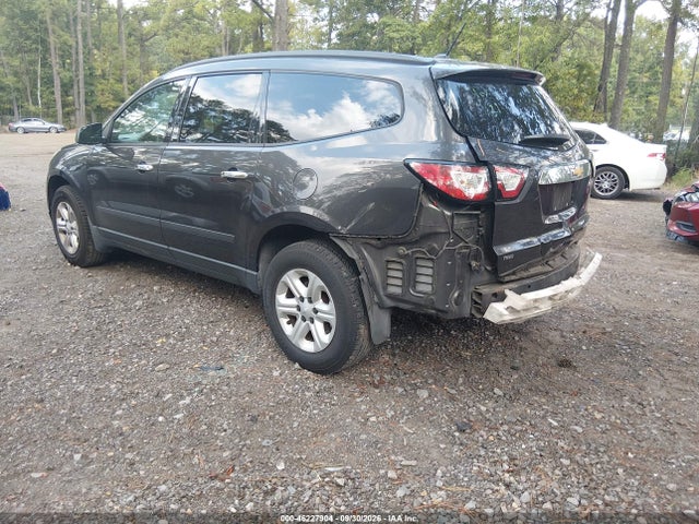 46227904 :رقم المزاد ، 1GNKVFKD7FJ133166 vin ، 2015 Chevrolet Traverse Ls مزاد بيع
