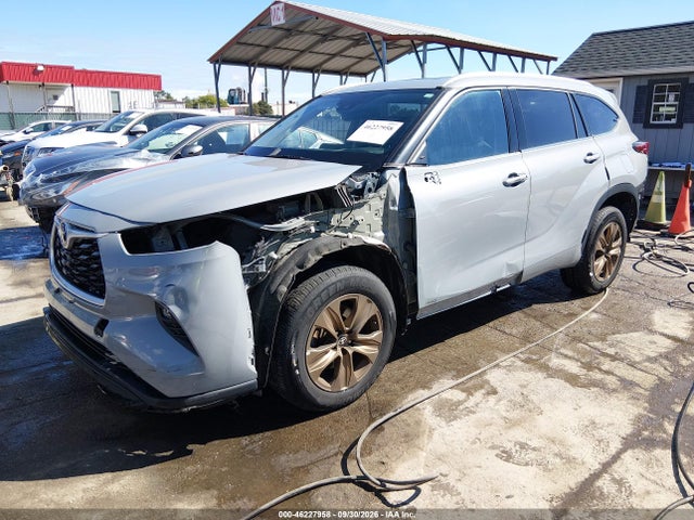 Продаж на аукціоні авто 2022 Toyota Highlander Hybrid Xle Bronze Edition, vin: 5TDABRCH3NS553749, номер лоту: 46227958