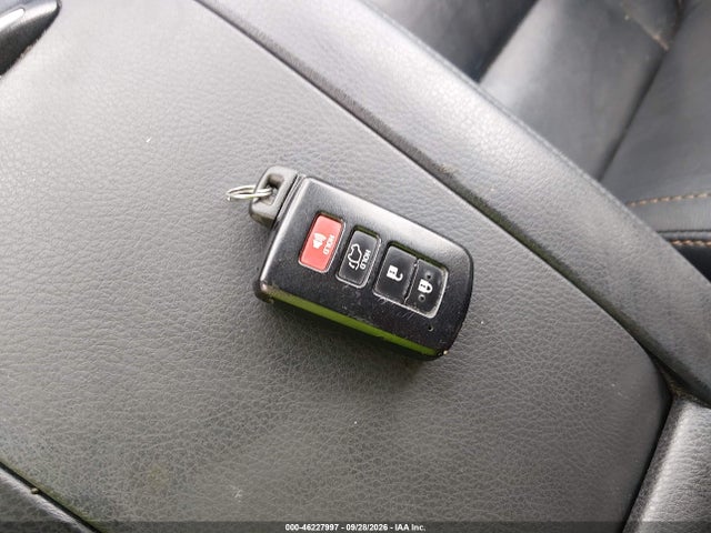 46227997 :رقم المزاد ، 5TDJKRFH9GS352761 vin ، 2016 Toyota Highlander Xle V6 مزاد بيع