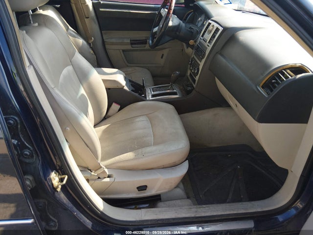 2005 Chrysler 300c მანქანა იყიდება აუქციონზე, vin: 2C3JA63H95H519951, აუქციონის ნომერი: 46228010