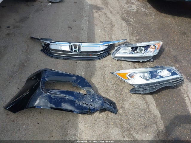 Продажа на аукционе авто 2017 Honda Accord Lx, vin: 1HGCR2F35HA295121, номер лота: 46228117