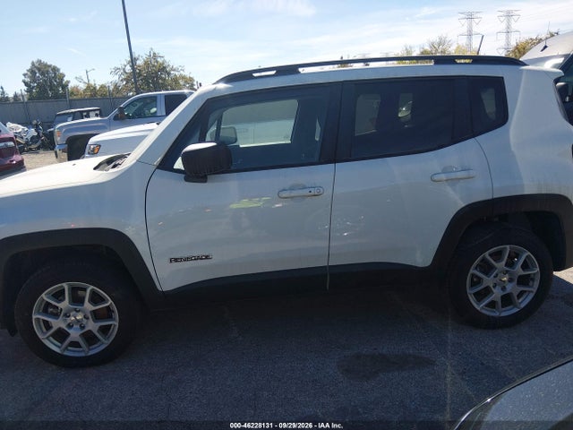 Aukcja sprzedaży 2022 Jeep Renegade Latitude 4x4, vin: ZACNJDB11NPN73004, numer aukcji: 46228131