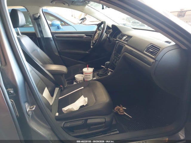 2018 Volkswagen Passat 2.0t Se მანქანა იყიდება აუქციონზე, vin: 1VWBA7A38JC023255, აუქციონის ნომერი: 46228155