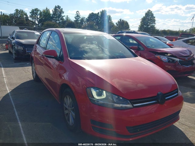 Продажа на аукционе авто 2015 Volkswagen Golf Tsi S 4-door, vin: 3VW217AU1FM029994, номер лота: 46228178