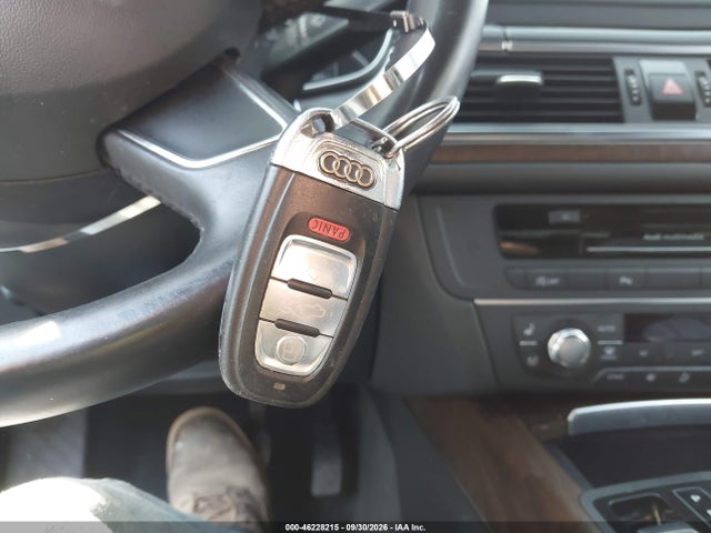 2013 Audi A6 3.0t Premium მანქანა იყიდება აუქციონზე, vin: WAUHGAFC9DN131858, აუქციონის ნომერი: 46228215