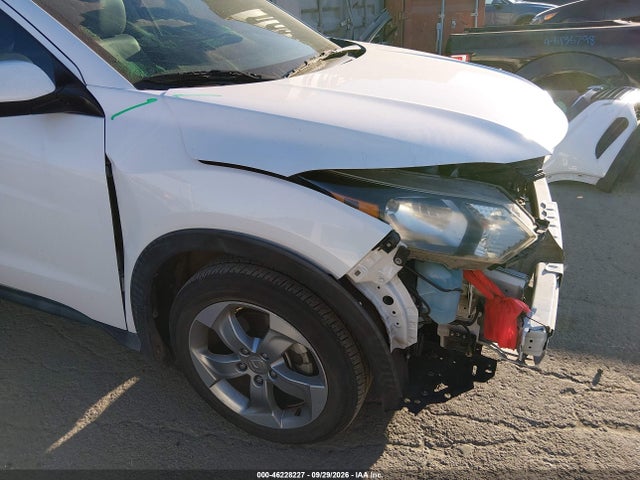 46228227 :رقم المزاد ، 3CZRU5H38JM722302 vin ، 2018 Honda Hr-v Lx مزاد بيع