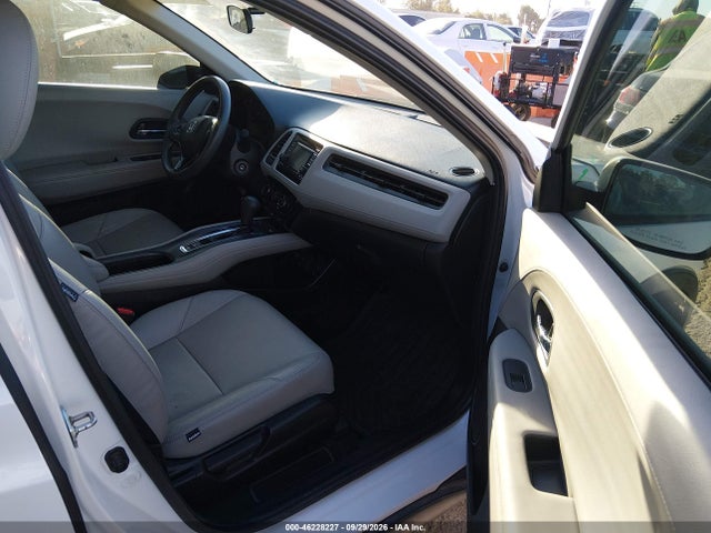 46228227 :رقم المزاد ، 3CZRU5H38JM722302 vin ، 2018 Honda Hr-v Lx مزاد بيع