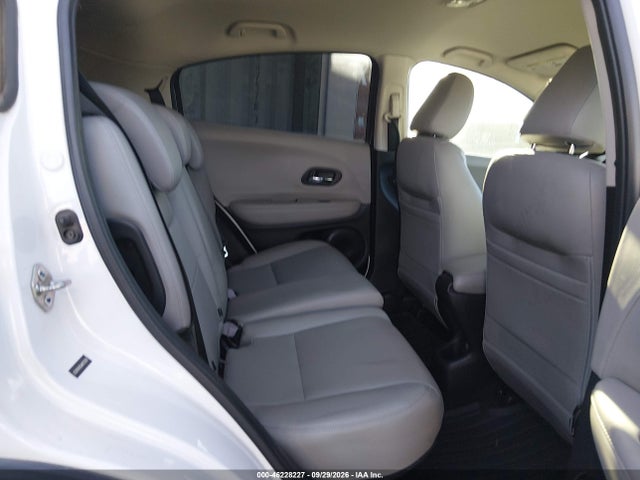 46228227 :رقم المزاد ، 3CZRU5H38JM722302 vin ، 2018 Honda Hr-v Lx مزاد بيع