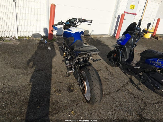 2016 Yamaha Fz09 მანქანა იყიდება აუქციონზე, vin: JYARN33E0GA010223, აუქციონის ნომერი: 46228275