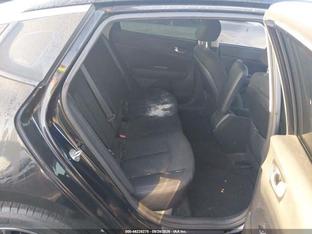 46228278 :رقم المزاد ، 5XXGT4L18JG213277 vin ، 2018 Kia Optima Lx Turbo مزاد بيع