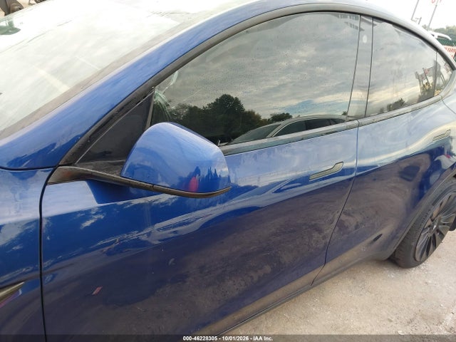 Продажа на аукционе авто 2021 Tesla Model Y Long Range Dual Motor All-wheel Drive, vin: 5YJYGDEE3MF213834, номер лота: 46228305