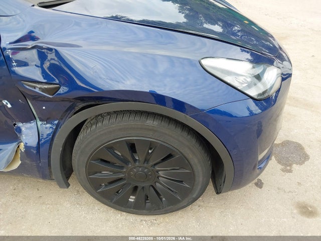 Продажа на аукционе авто 2021 Tesla Model Y Long Range Dual Motor All-wheel Drive, vin: 5YJYGDEE3MF213834, номер лота: 46228305