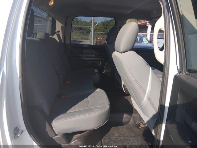 46228331 :رقم المزاد ، 1C6RR6KGXKS538648 vin ، 2019 Ram 1500 Classic Tradesman  4x2 5'7 Box مزاد بيع