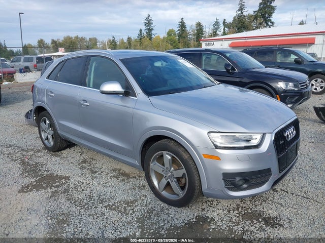 2015 Audi Q3 2.0t Premium Plus მანქანა იყიდება აუქციონზე, vin: WA1EFCFS2FR003026, აუქციონის ნომერი: 46228370