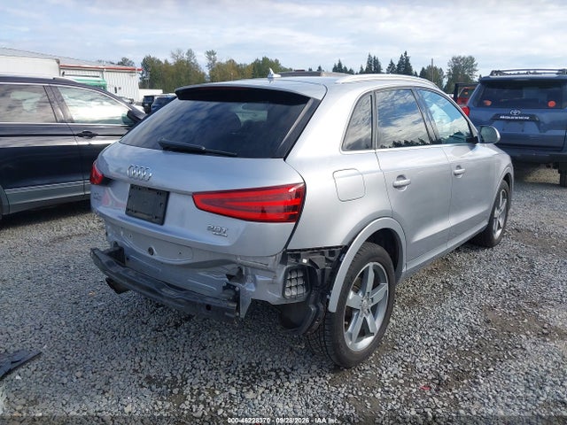 2015 Audi Q3 2.0t Premium Plus მანქანა იყიდება აუქციონზე, vin: WA1EFCFS2FR003026, აუქციონის ნომერი: 46228370