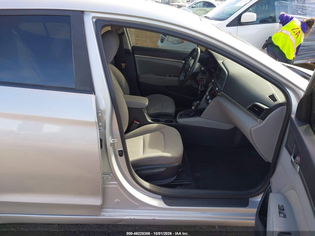 5NPD84LF5LH521904 Hyundai ELANTRA SEL