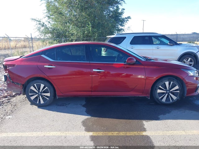 1N4BL4DV7LC236585 Nissan Altima Sv Fwd
