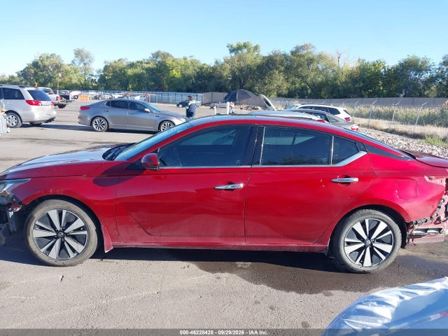 1N4BL4DV7LC236585 Nissan Altima Sv Fwd