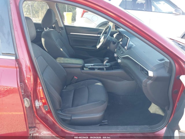 1N4BL4DV7LC236585 Nissan Altima Sv Fwd