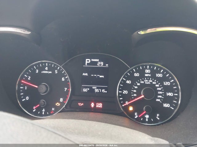 Aukcja sprzedaży 2017 Kia Forte Lx, vin: KNAFK5A84H5705918, numer aukcji: 46228478
