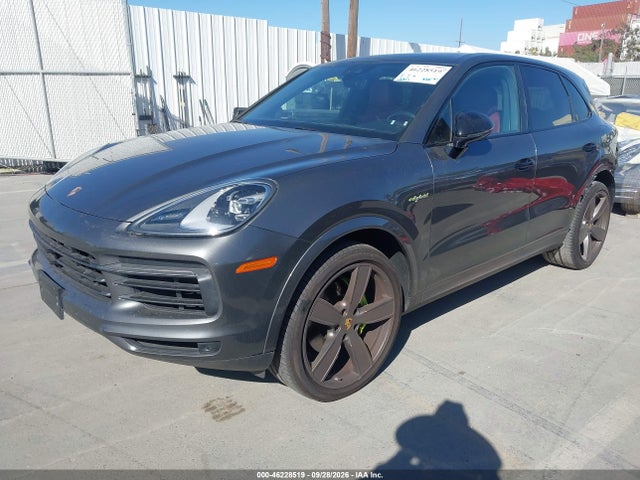 Porsche Cayenne E-hybrid 2019 WP1AE2AY5KDA50831 Image 2