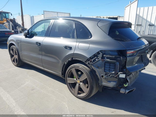 Porsche Cayenne E-hybrid 2019 WP1AE2AY5KDA50831 Image 3