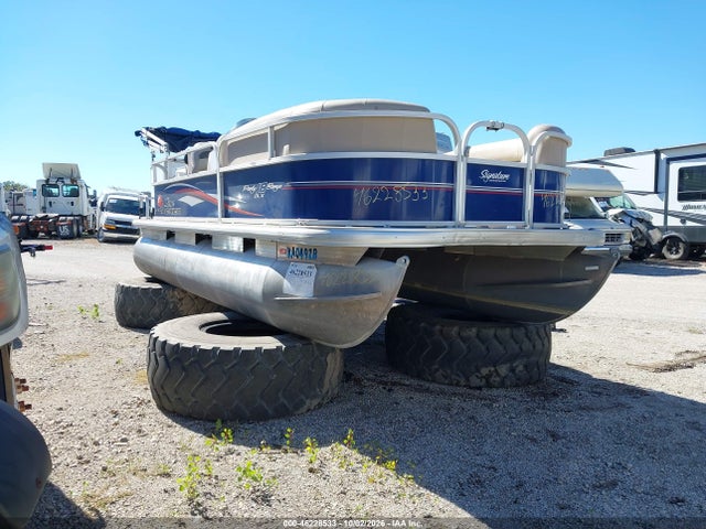 46228533 :رقم المزاد ، 000000BUJ2676D616 vin ، 2016 Suntracker Other مزاد بيع