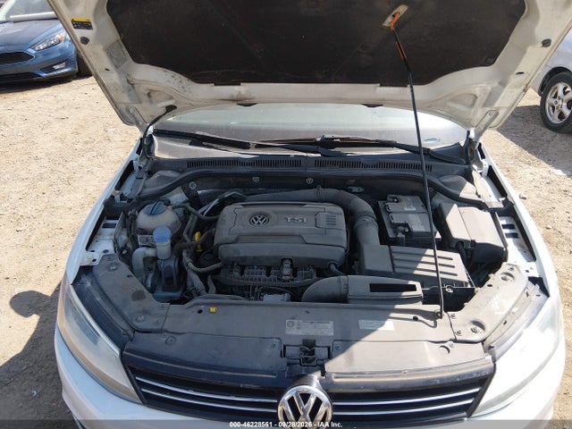 46228561 :رقم المزاد ، 3VWD07AJ9EM406832 vin ، 2014 Volkswagen Jetta 1.8t Se مزاد بيع