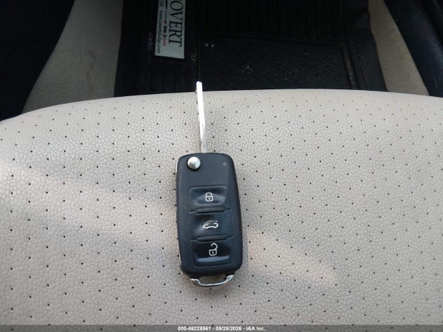 46228561 :رقم المزاد ، 3VWD07AJ9EM406832 vin ، 2014 Volkswagen Jetta 1.8t Se مزاد بيع